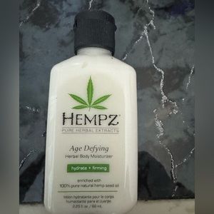 Hempz Age Defying lotion